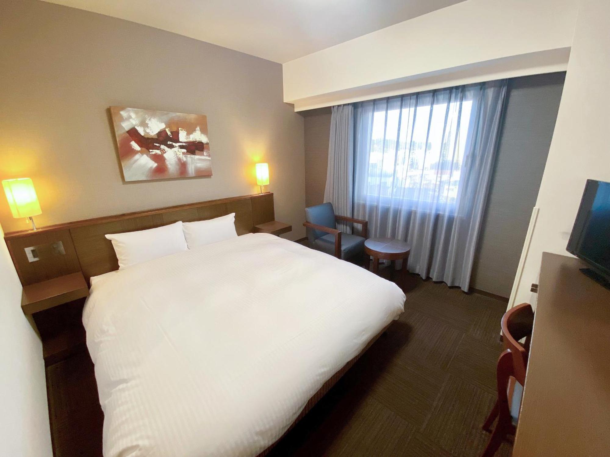 Hotel Route-Inn Ashikaga Ekimae Екстер'єр фото
