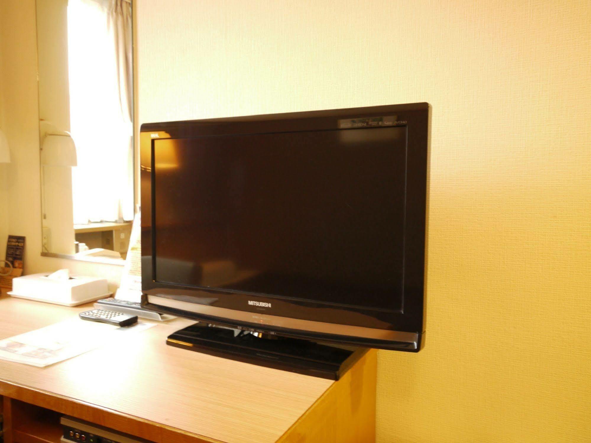 Hotel Route-Inn Ashikaga Ekimae Екстер'єр фото