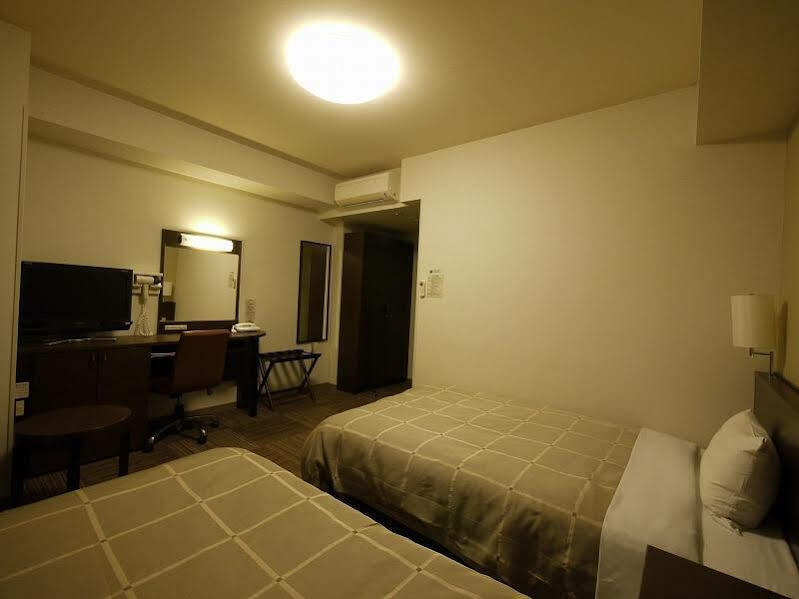 Hotel Route-Inn Ashikaga Ekimae Екстер'єр фото
